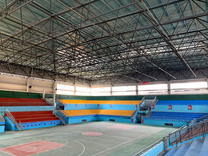 安国富川体育馆网架